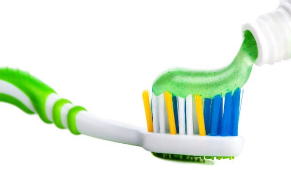 Зубная паста: на вкус и цвет